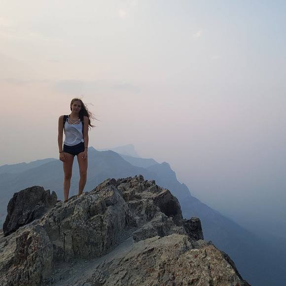 Meet your Posher, Lakynn - Picture 1 of 1